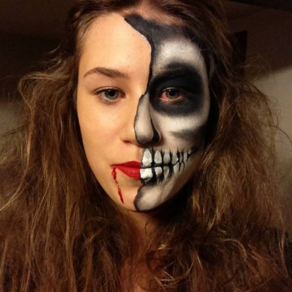 beautiful skull halloween face painting